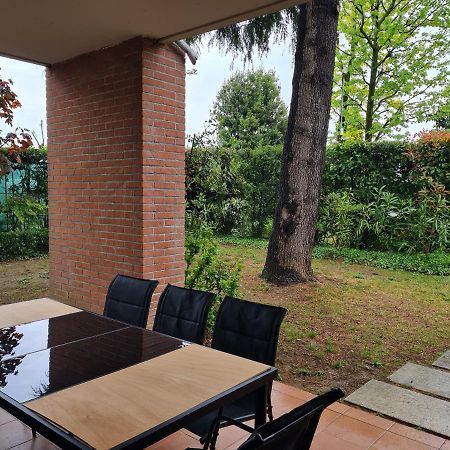 Lato Soleggiato @Gardazzurro Apartment Padenghe sul Garda Bagian luar foto